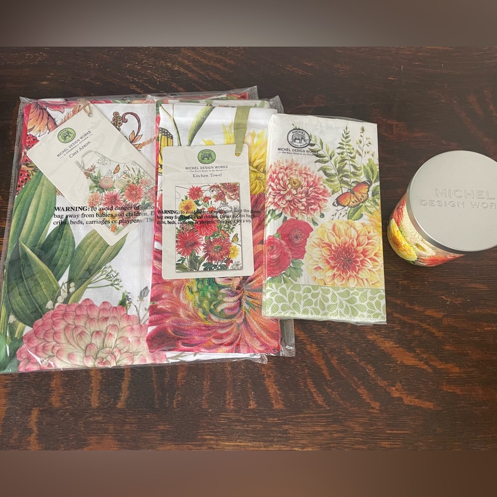 NWT! Eco-Friendly Dhalia Gardeners Flower Lovers Gift Bundle